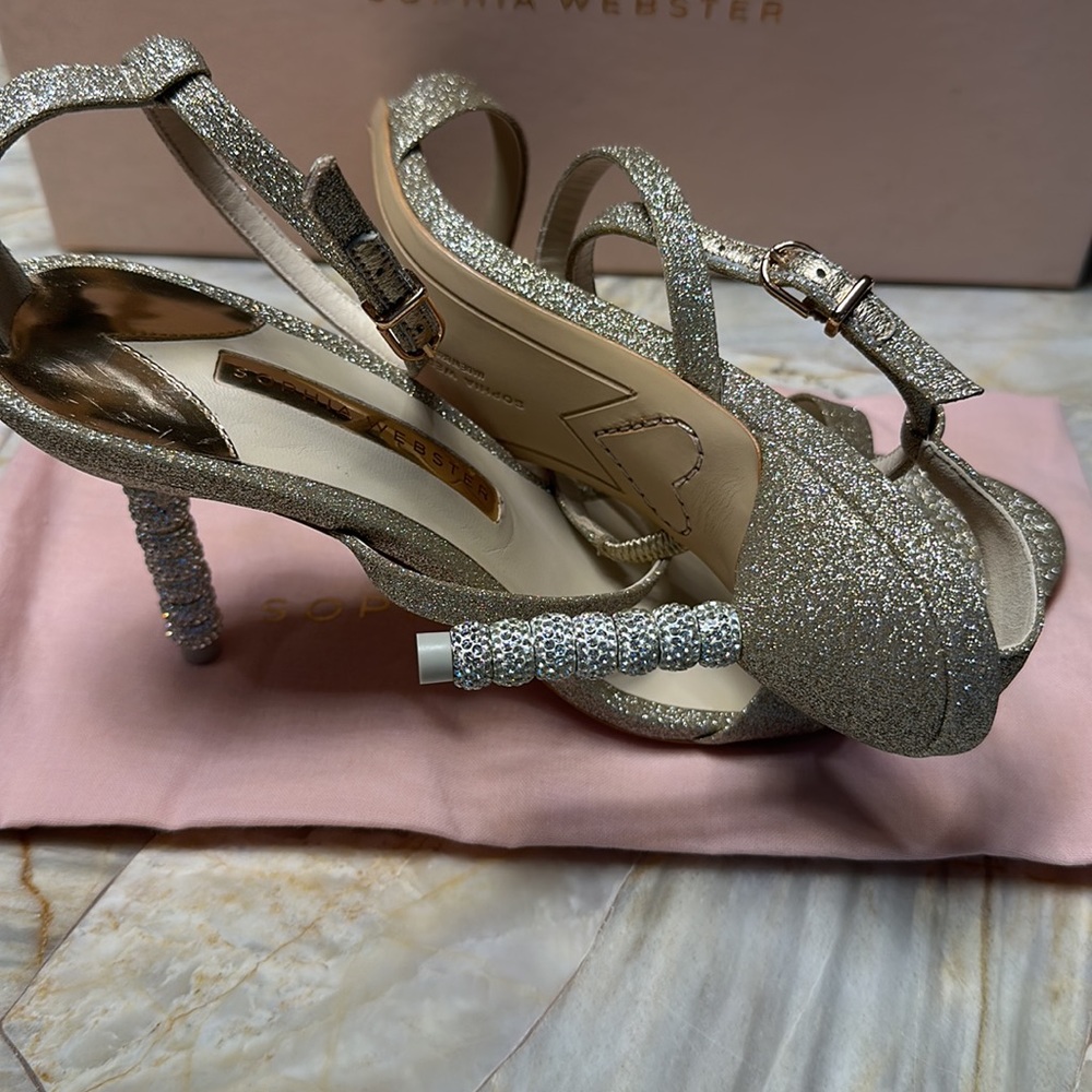 Sophia Webster Rosalind Crystal Ankle Strap - Picture 6 of 8